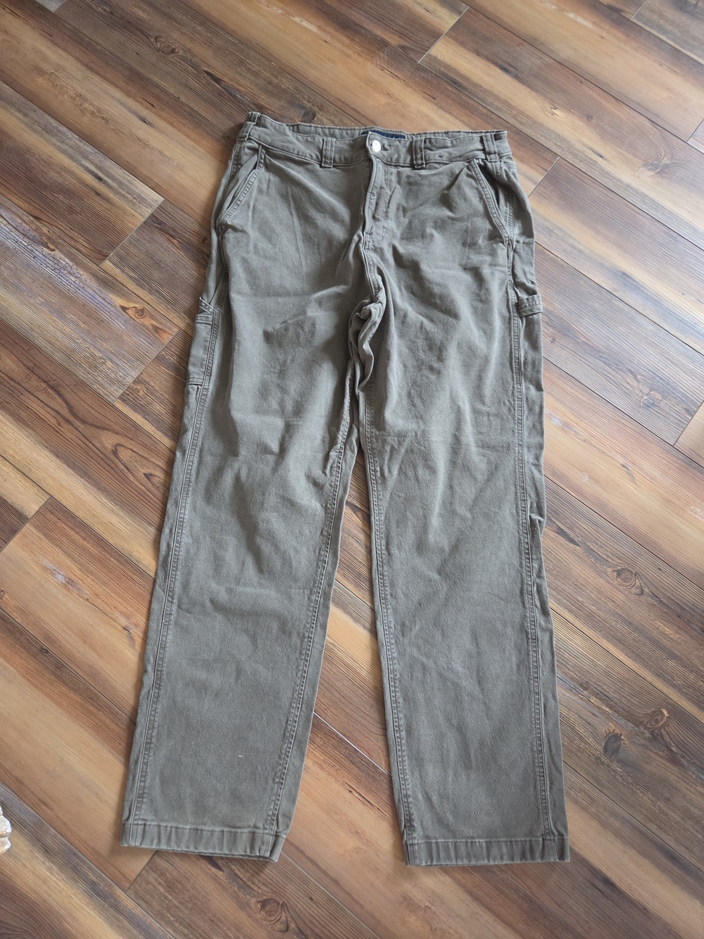 Abercrombie & Fitch Military-Style Olive Cargo Pants